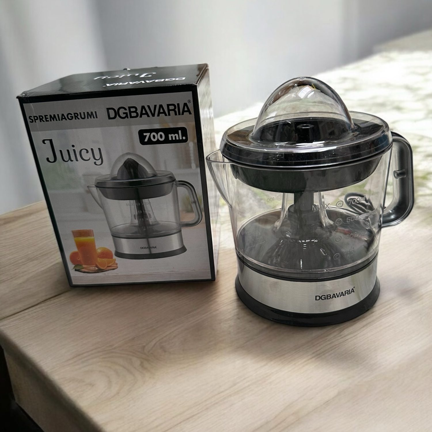 Spremiagrumi Elettrico 700 ml